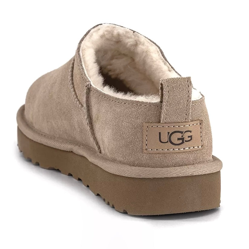 UGG Classic Micro coloris Sand – bottine ultra-courte en daim, vue 2