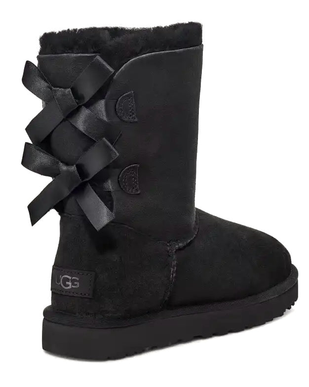 UGG Bailey Bow II coloris Black – botte en peau de mouton à nœuds satin