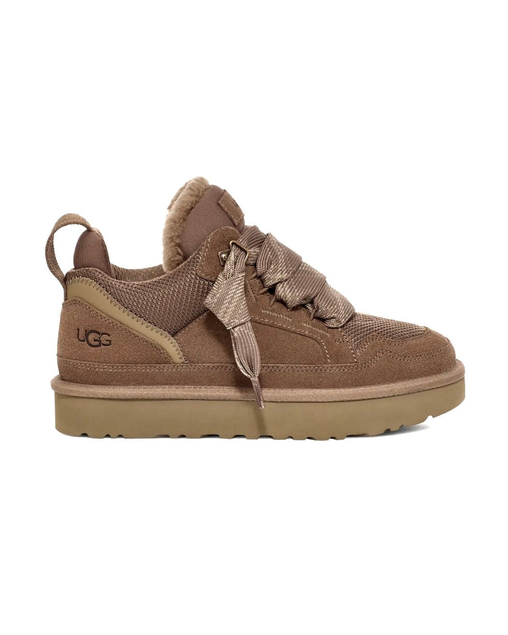 UGG Lowmel coloris Black – basket en daim et toile, vue 3